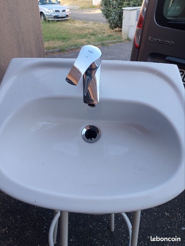 Lavabo (image 1)