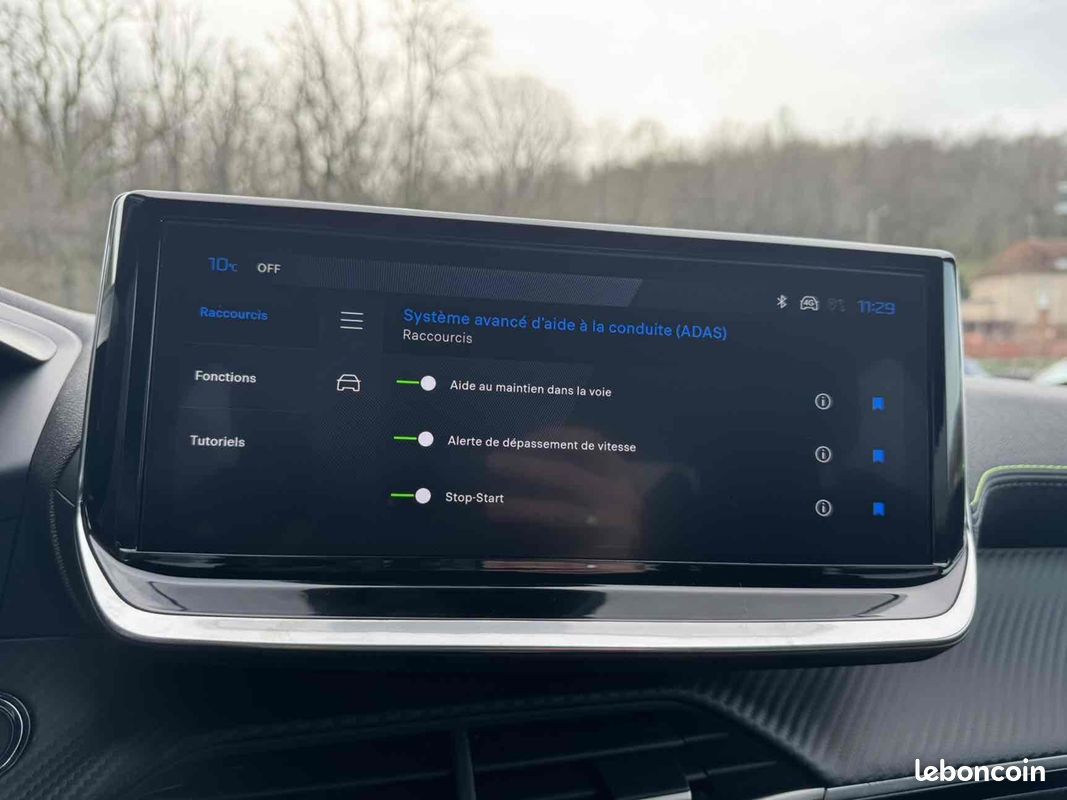 Peugeot 2008 1.2 HYBRID 145CH GT E-DCS6 (image 16)