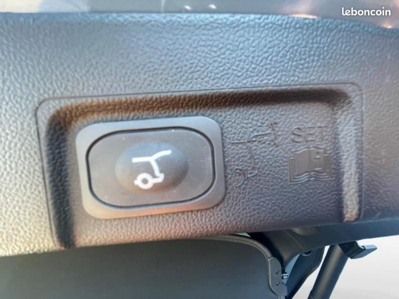 Ford Puma 1.0 EcoBoost Hybrid 125ch BlueCruise Edition S&S Powershift (image 27)