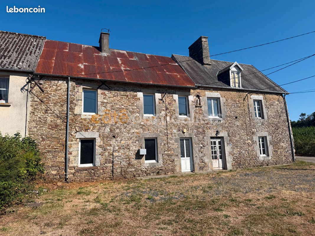 Maison 6 pièces 174 m² · à Montpinchon · 174 m² · 80 000 €