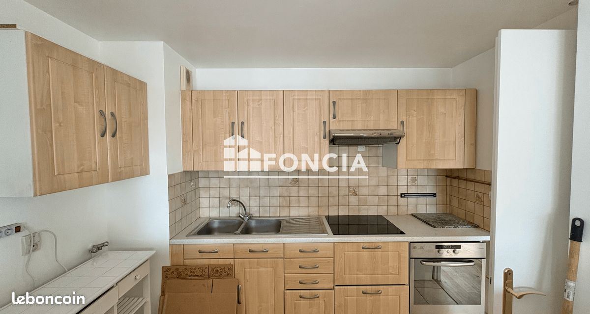 Appartement F2 de 46m2 avec balcon et parking en sous sol - Ventes ...