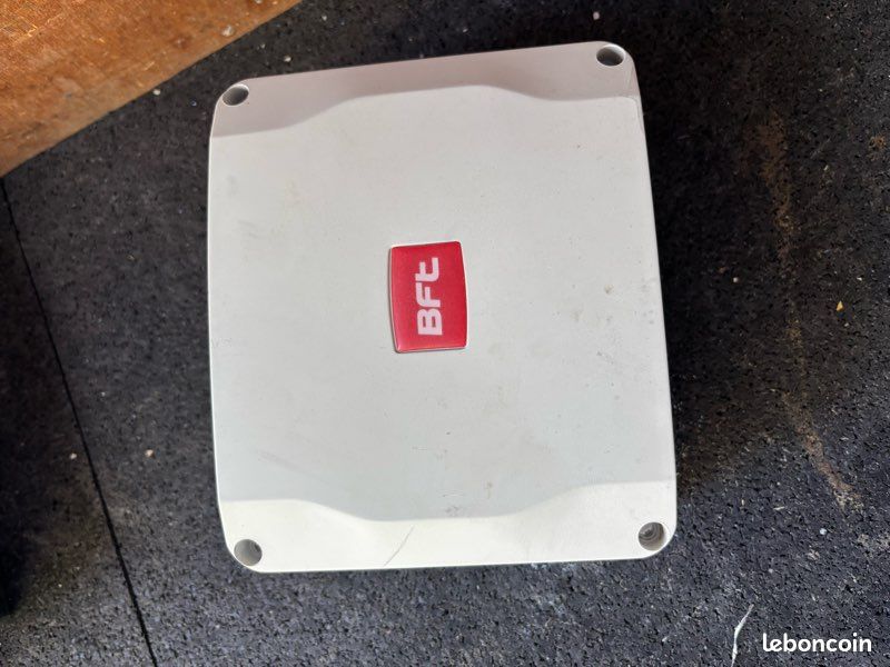 Récepteur radio BFT (image 1)