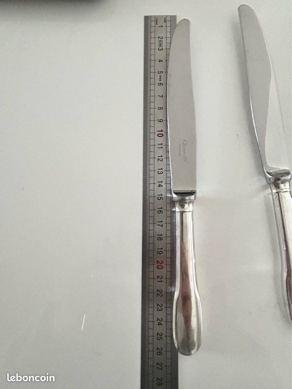 1 fourchette à servir la viande en métal argenté Christofle modèle