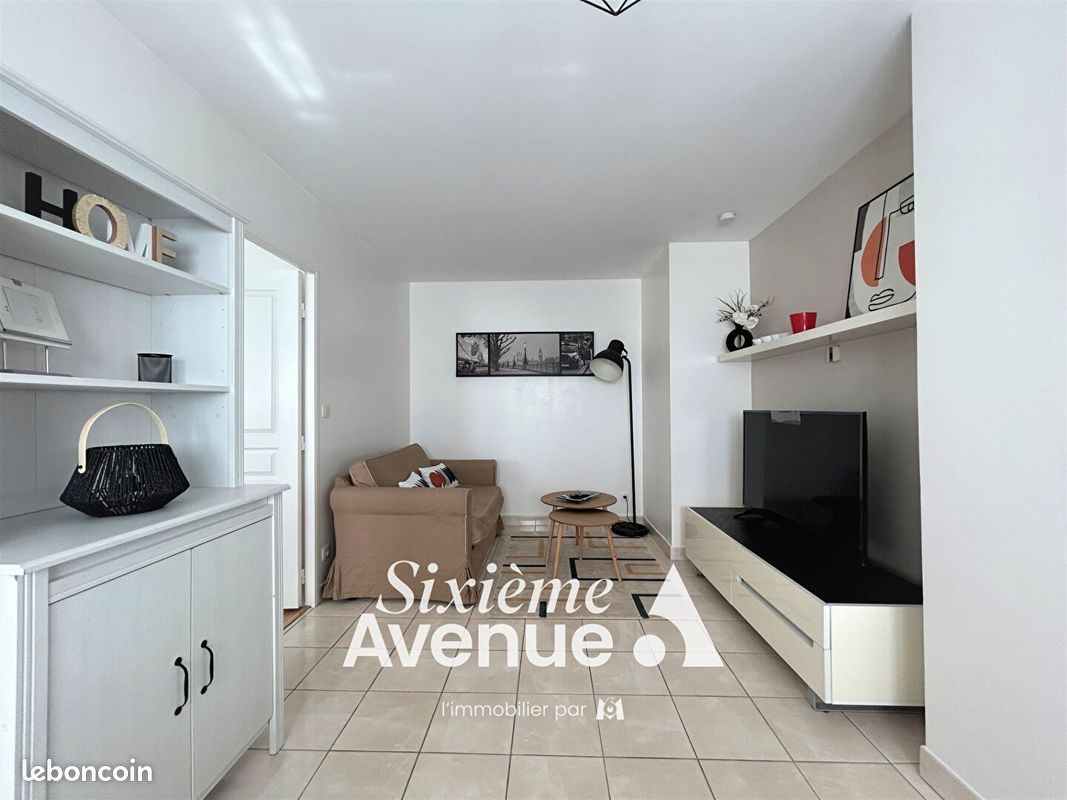 Appartement a louer decines-charpieu - 2 pièce(s) - 47 m2 - Surfyn