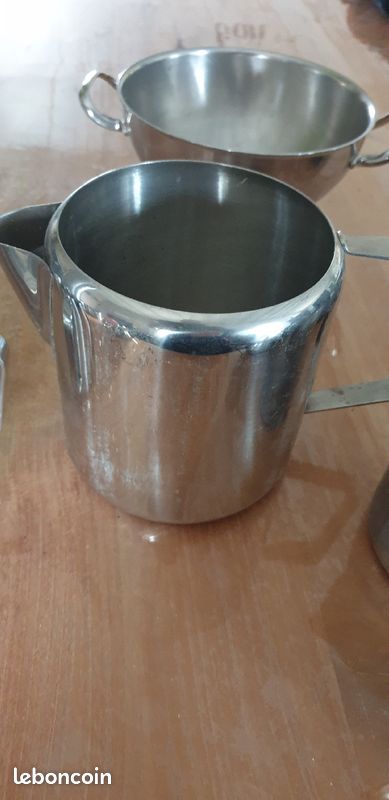 Lot de vaisselle en inox (image 3)
