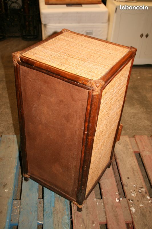 Table de nuit et 3 tiroirs en bambou (image 4)