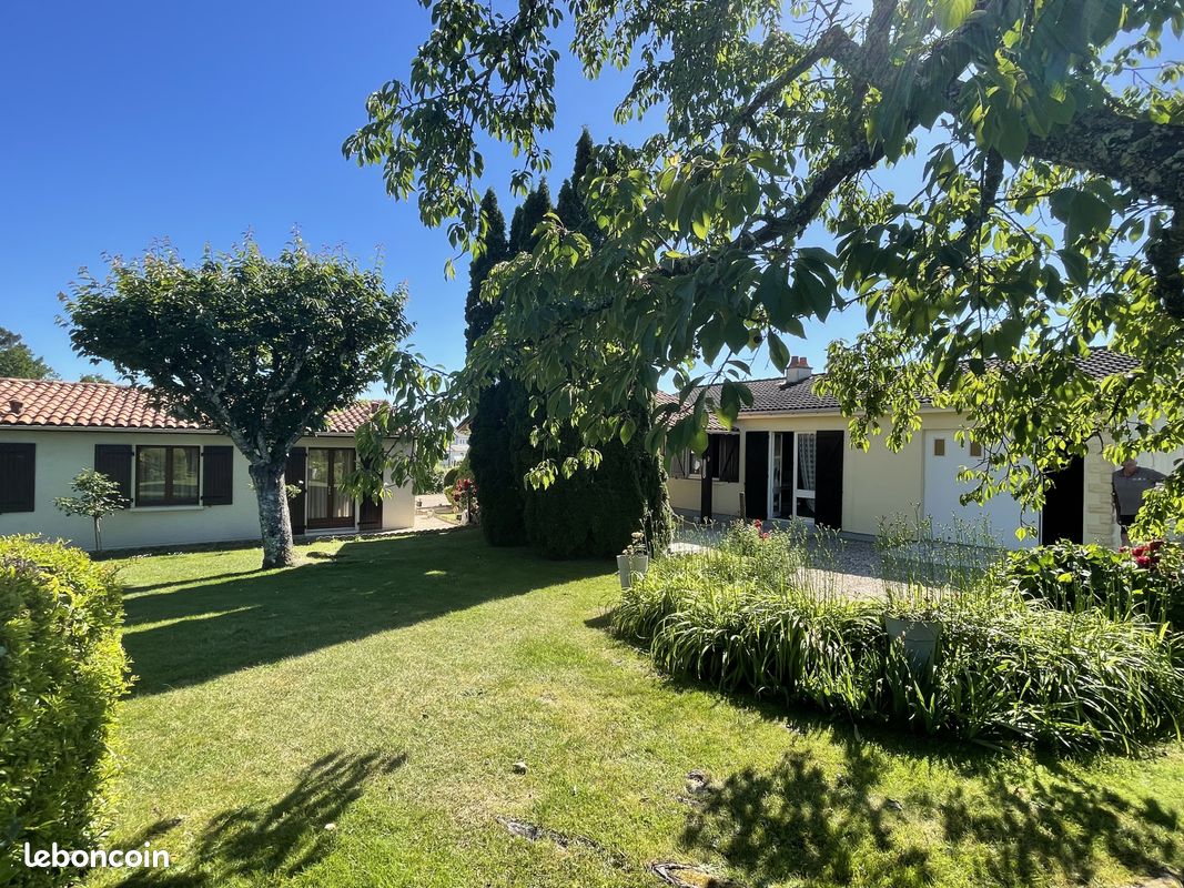 Maison 6 pièces 144 m² · à Coursac · 144 m² · 214 000 €