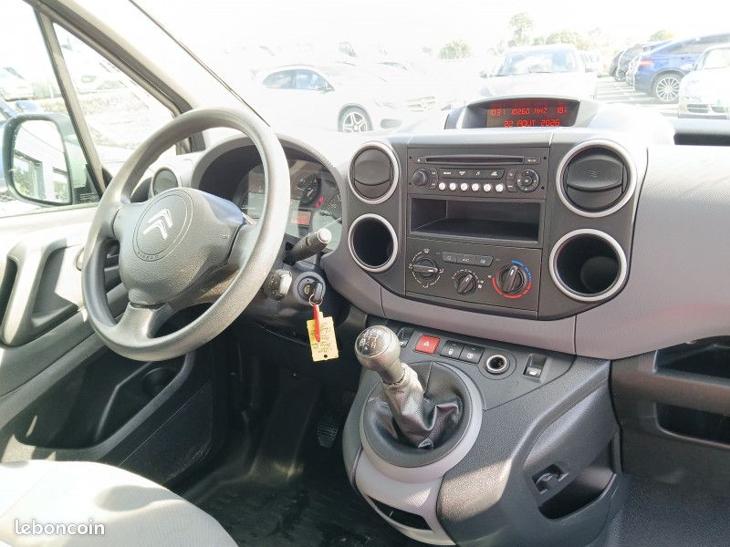 Citroen BERLINGO XL 1.6 BLUEHDI 100 CABINE APPROFONDIE CONFORT (image 7)