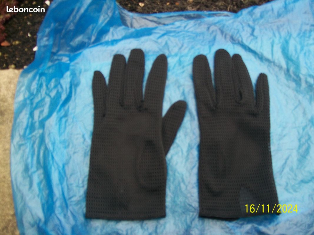Gants Noir Neufs Coton Dessus Filet Crochet T 71/2 (image 2)