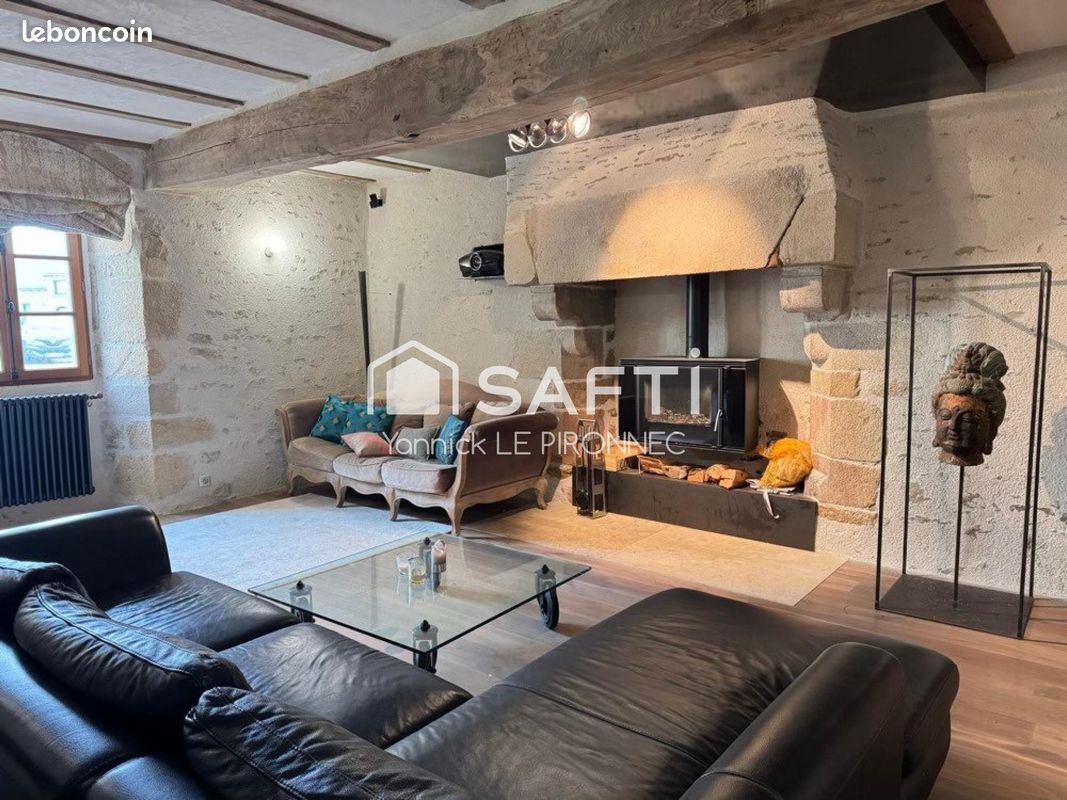 Maison 10 pièces 290 m² · à Ambon · 290 m² · 699 000 €