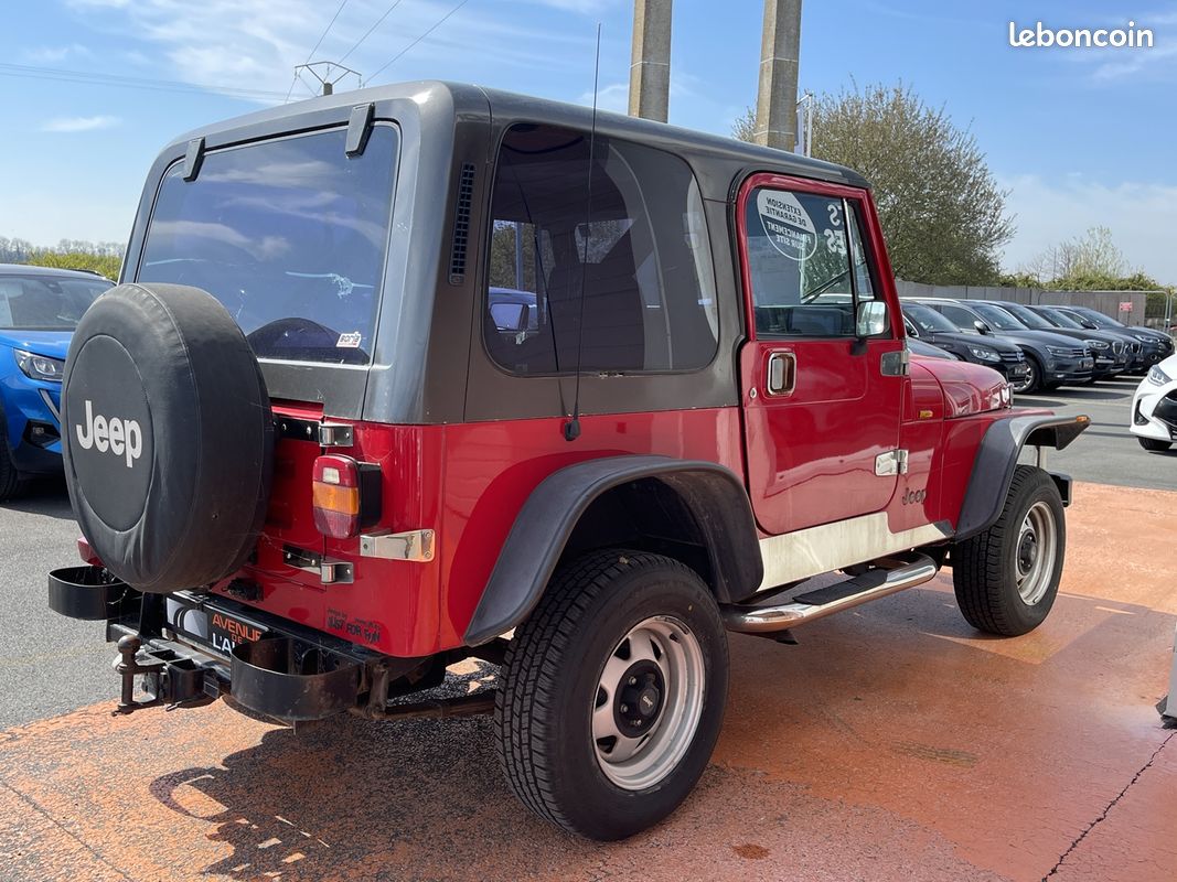 Jeep WRANGLER 2.5 SE HARD TOP (image 8)