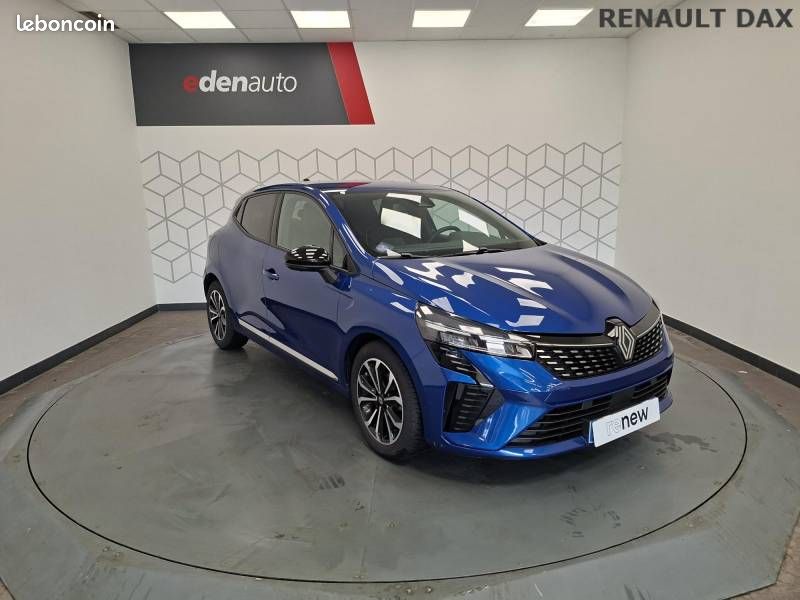 Renault Clio TCe 90 Techno (image 8)