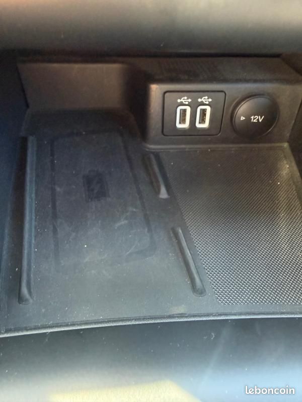Ford Kuga 1.5 EcoBlue 120 BVM6 ST-Line (image 25)
