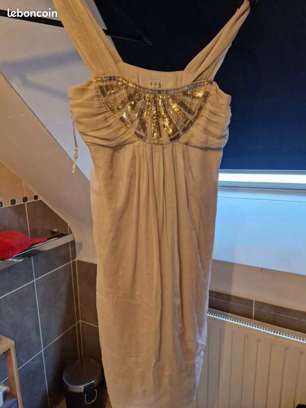 Robe de soirée taille 34 MARQUE 123 (image 1)