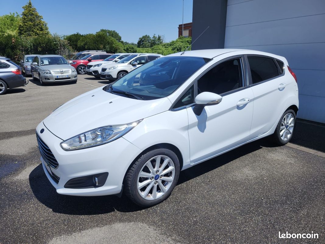 FORD Fiesta 1.5 TDCI 95ch - Titanium (image 4)