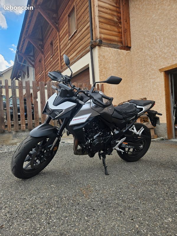 Honda Hornet CB750 (image 1)