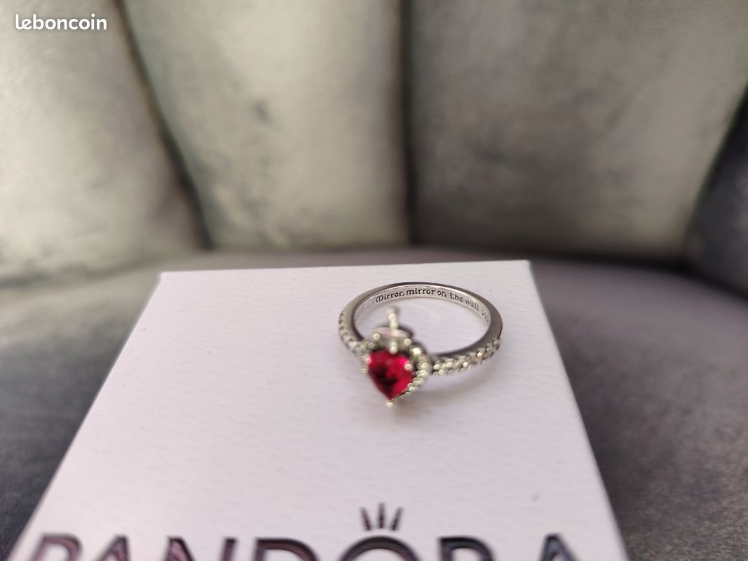 Bague pandora Disney
Excellent état
Taille:52. 16,5mm
Envoi avec boîte
Envoi rapide
#pandora52#baguepandora#disney#
Taille:52. 16,5mm
Neuf
Envoi avec ça boîte
Envoi rapide
#pandora52 (image 4)