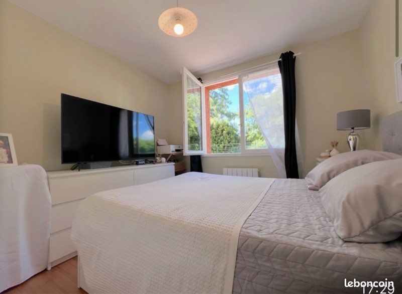 Maison 6 pièces 120 m² · à Décines-Charpieu · 120 m² · 430 000 €