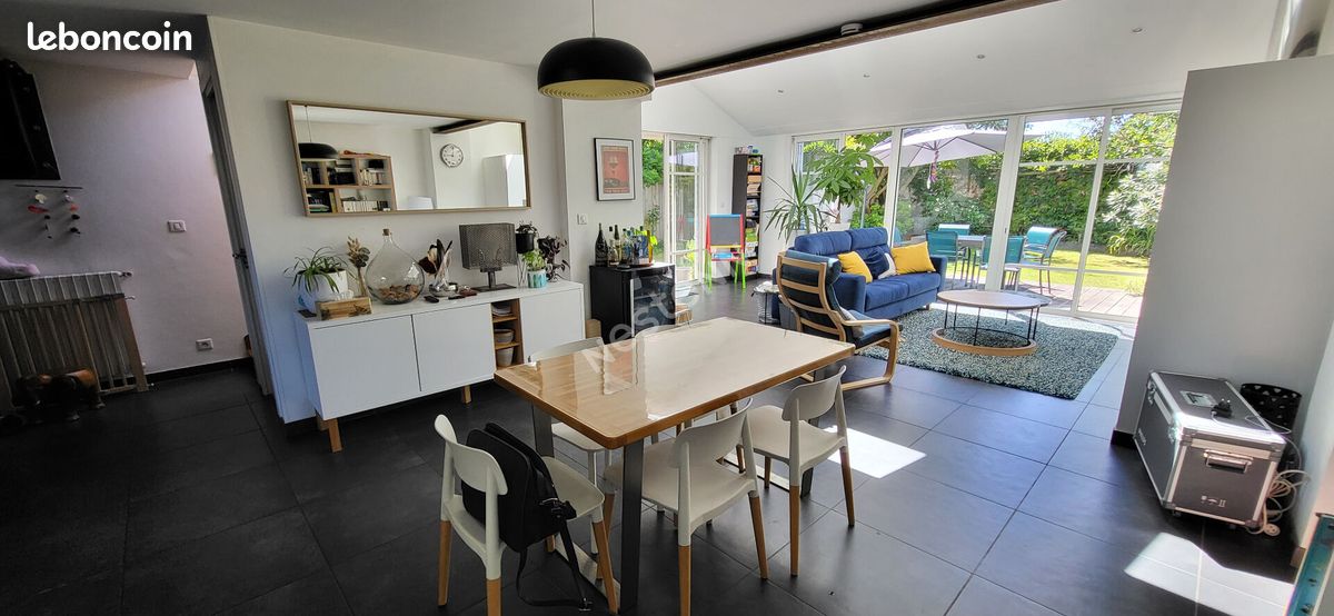 Maison 6 pièces 134 m² · à Orvault · 134 m² · 1 800 €/mois