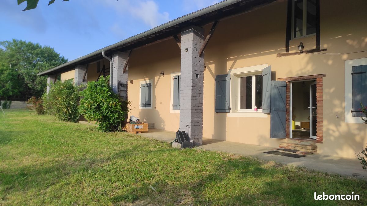 Maison 7 pièces 240 m² · à Savenès · 240 m² · 349 900 €