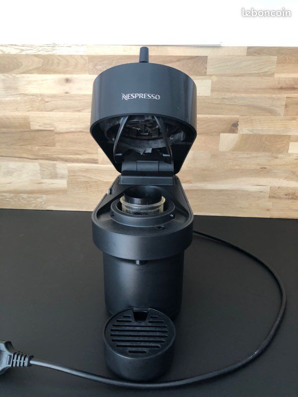Cafetière Nespresso Très bon état (image 1)