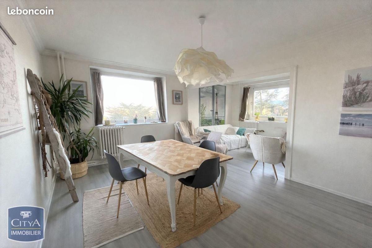 Appartement 3 pièces 67 m² · à Saint-Étienne · 67 m² · 77 000 €
