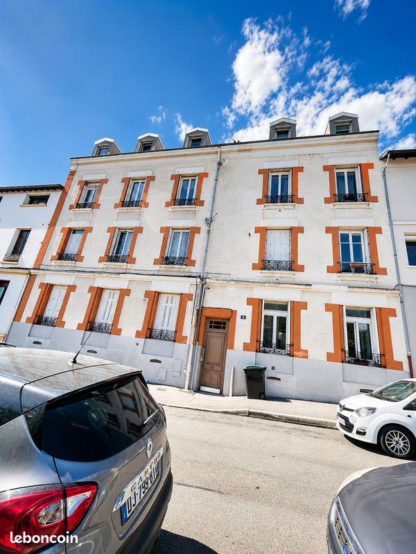 Appartement 1 pièce 27 m² · à Saint-Étienne · 27 m² · 44 000 €