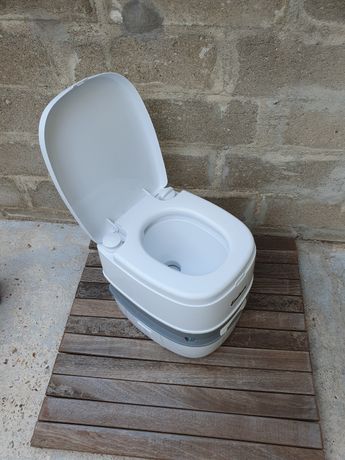 Toilette chimique portable Rocktrail neuf - Équipement caravaning
