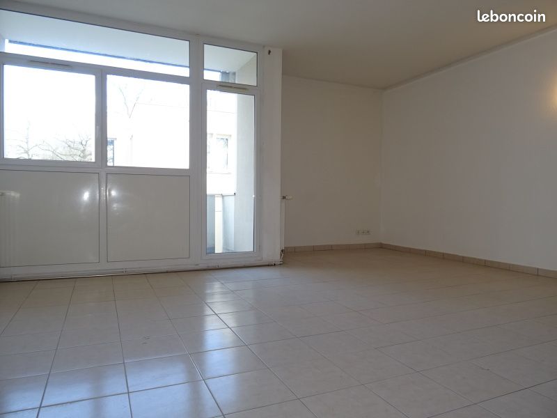 Appartement 3 pièces 65 m² · à Orléans · 65 m² · 775 €/mois