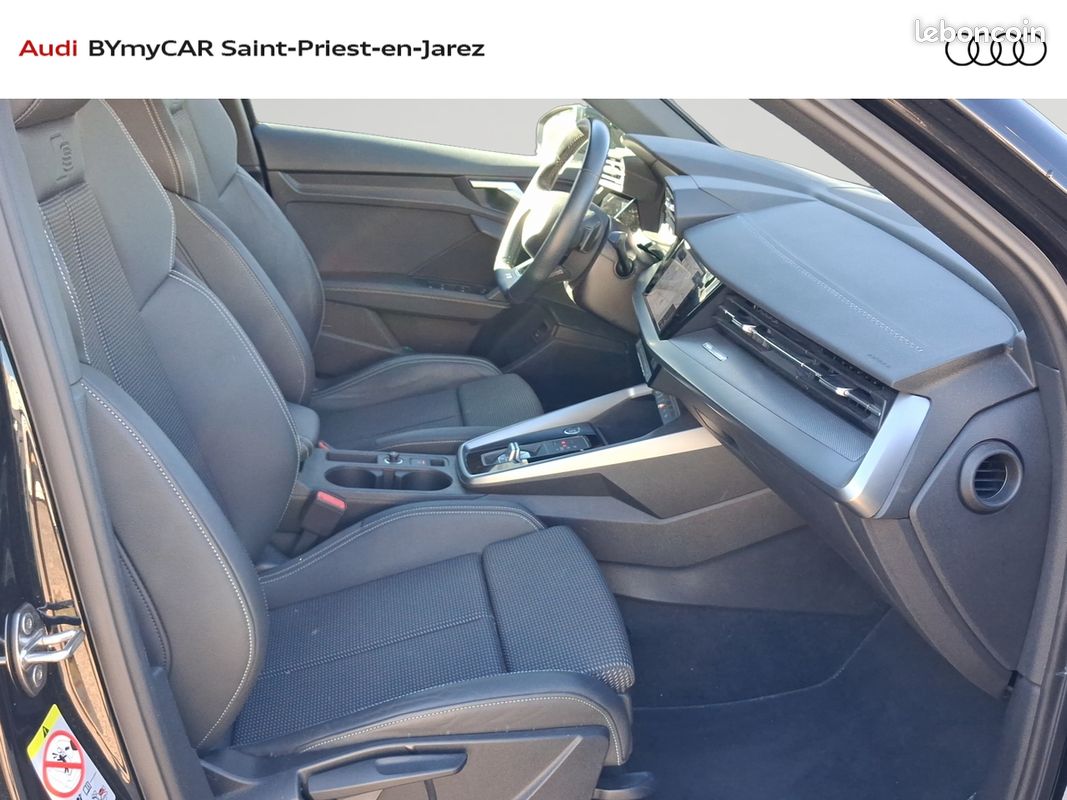 AUDI A3 Sportback 35 TFSI Mild Hybrid 150 s tronic 7 S Line (image 15)