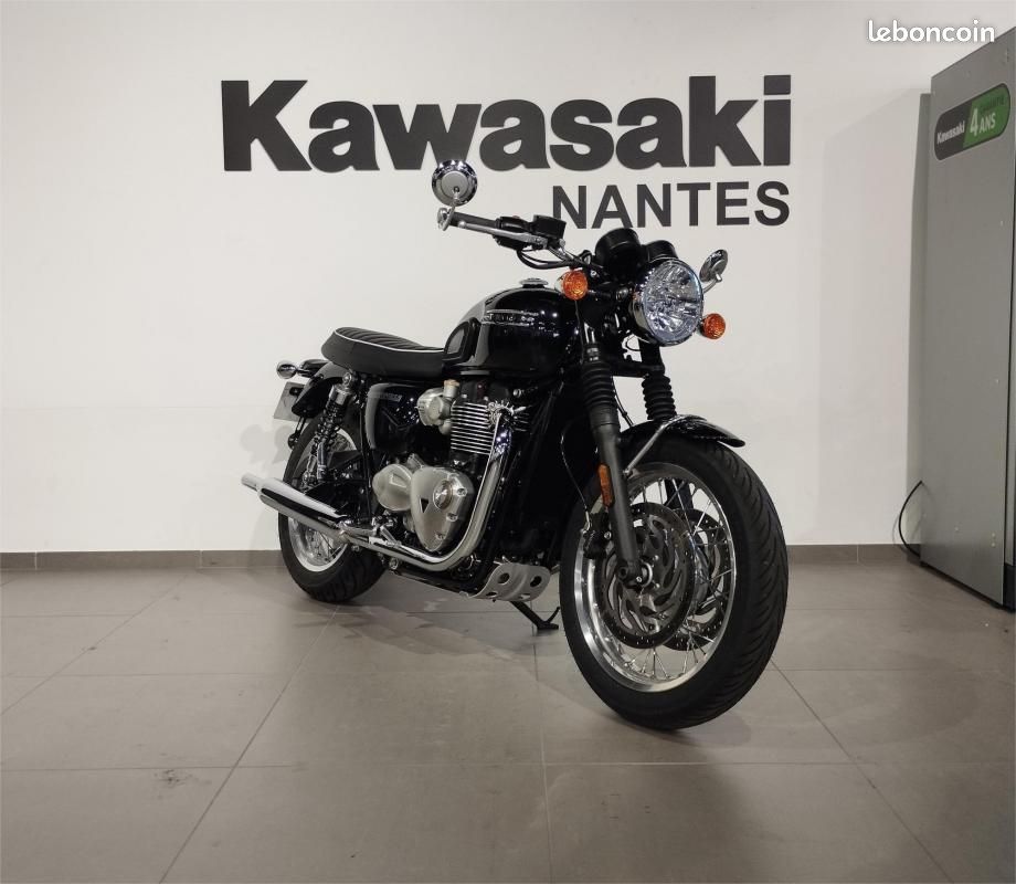 Triumph BONNEVILLE T120 1200 cm3 (image 1)