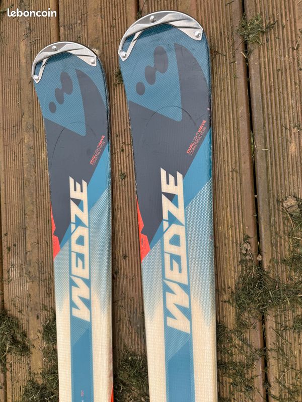 ski adulte WEDZE X-LANDER 500 taille :176 cm = 1 mètre 76 + fixations