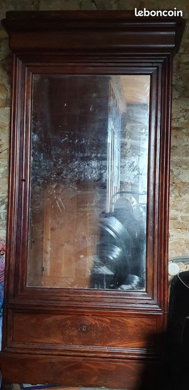 Armoire ancienne (image 1)