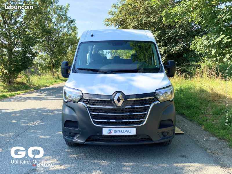Renault Master (III) Cabine approfondie 4 places | 2.3 Blue dCi 135ch | 3T5 L2H2 | 7 personnes transportées + Kit bois by Gruau | à partir de 667/mois (image 2)