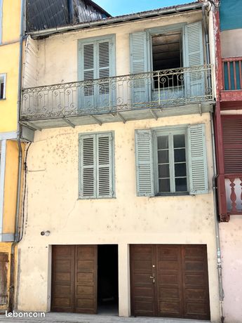 Maison 10 pièces 215 m²