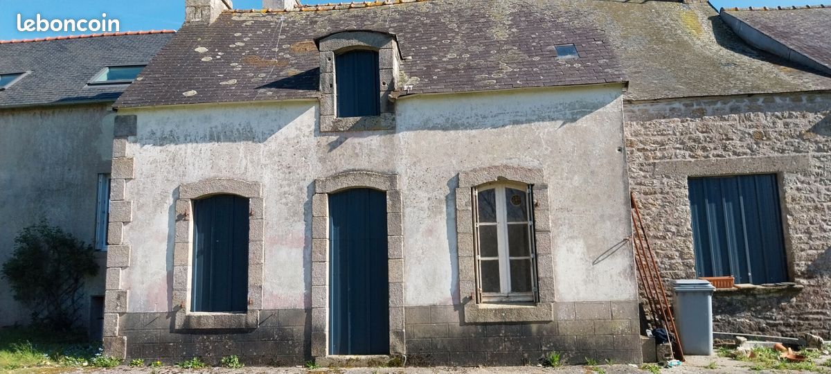 Maison 5 pièces 200 m² · à Plomelin · 200 m² · 99 100 €
