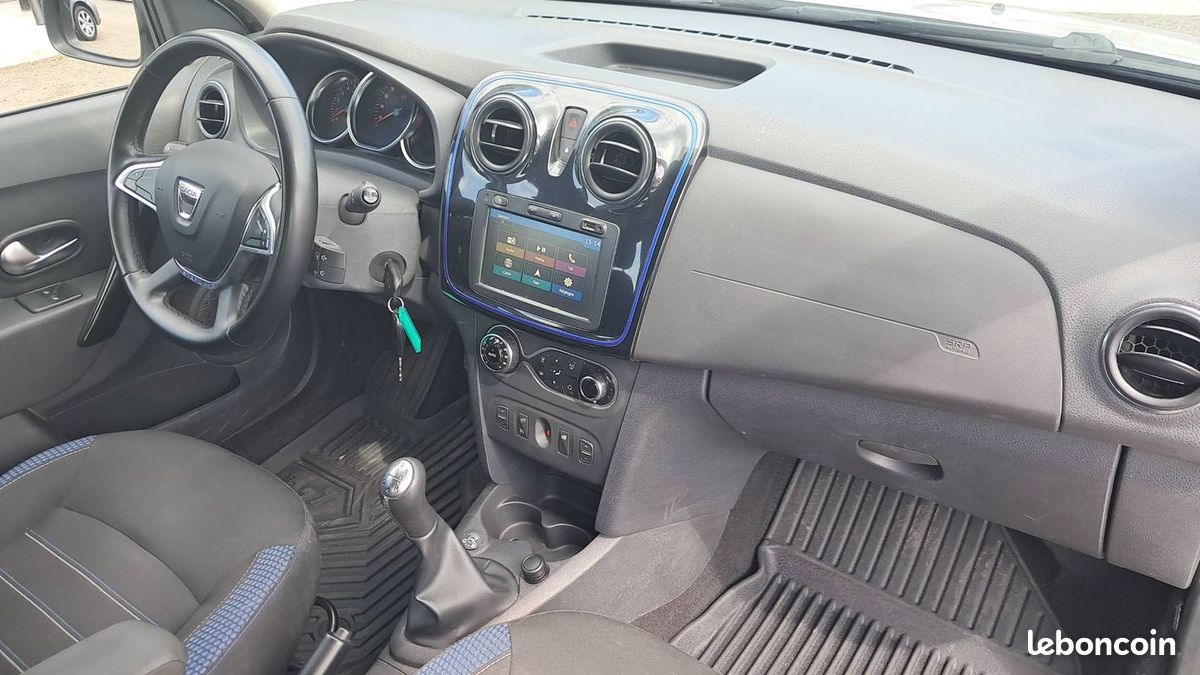 Dacia Sandero 1.0 ECO-G 100 Stepway Confort (image 10)