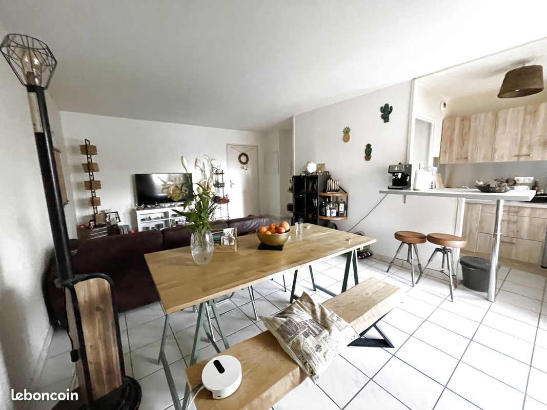 Appartement 2 pièces 56 m² · à Bordeaux · 56 m² · 900 €/mois