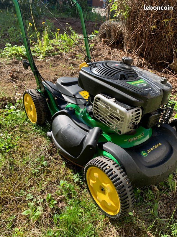 Borneobulletin Com John Deere Js63v Mulching Lawn Mower Deere Js63