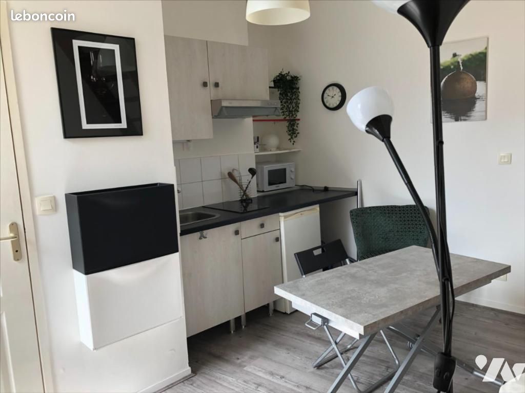 Appartement 1 pièce 15 m² · à Caen · 15 m² · 433 €