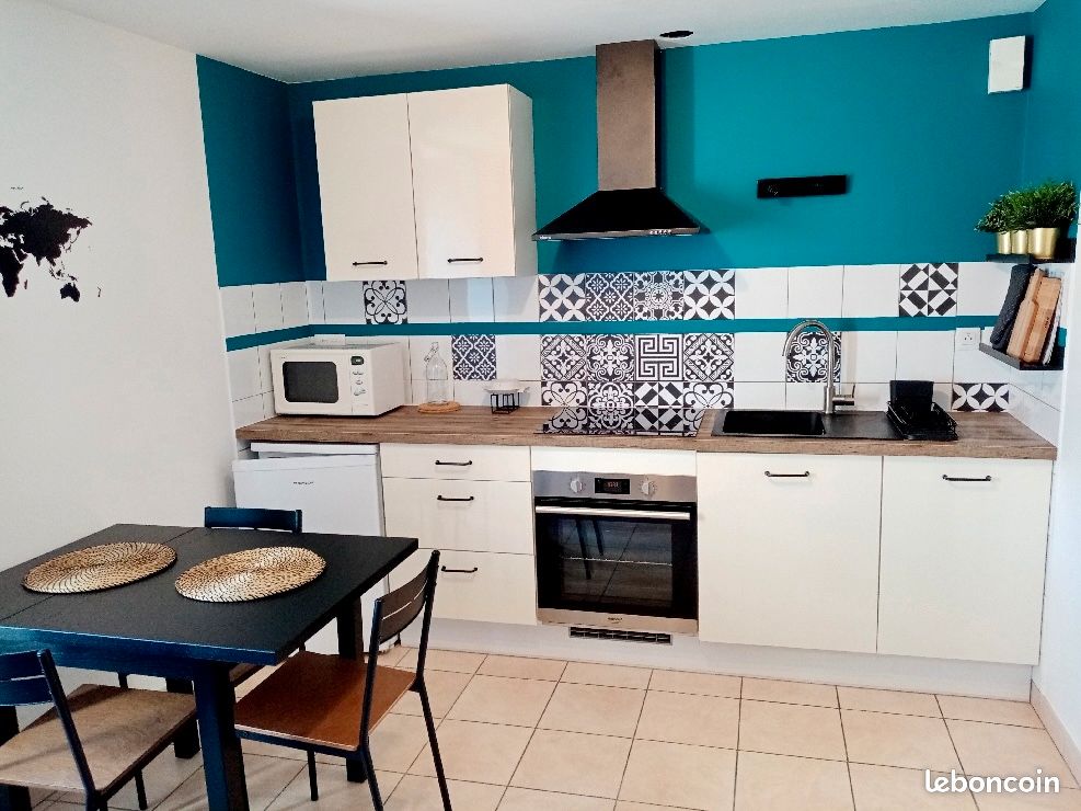 Appartement 1 pièce 23 m² · à Saint-Laurent-sur-Sèvre · 23 m² · 450 €/mois