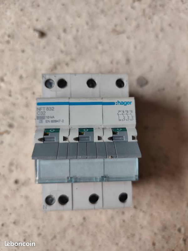 Disjoncteur Hager 32A (image 1)
