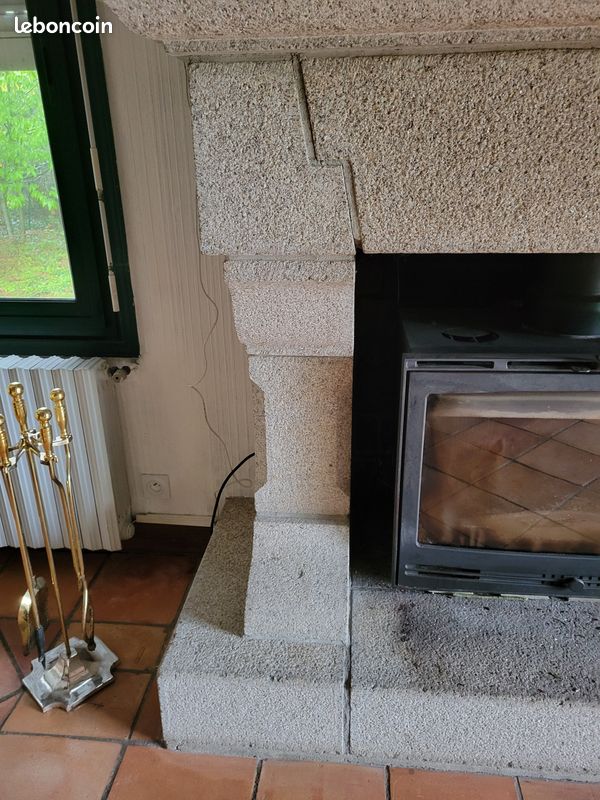 SACRIFIER CHEMINEE EN GRANIT 1M50 AVEC INSERT ET CONDUIT golfe du morbihan (image 10)