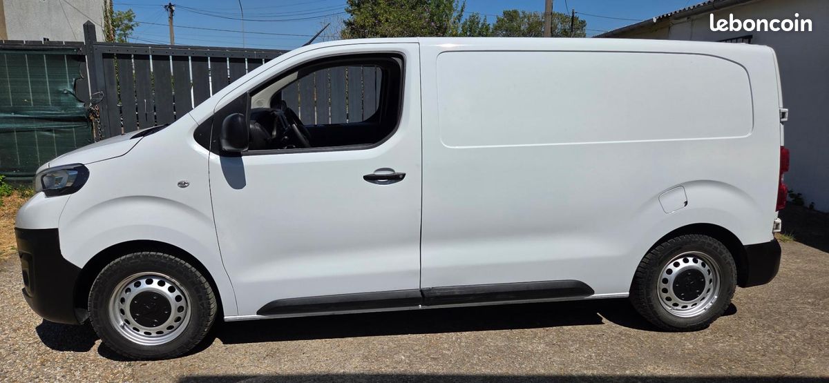 Peugeot Expert FOURGON M 2.0 145 CV GPS KIT DISTRIB OK PRIX HT 10991e (réf:GH882-99-VO2101) (image 4)