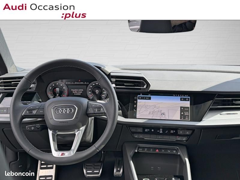 Audi A3 Sportback 35 TFSI 150ch Hybride S line S tronic 7 (image 3)