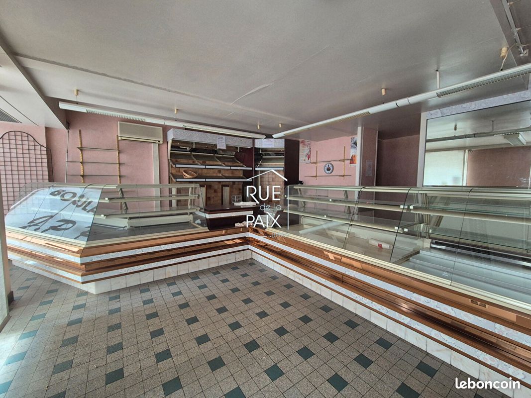 Maison 4 pièces 300 m² · à Loudun · 300 m² · 50 400 €