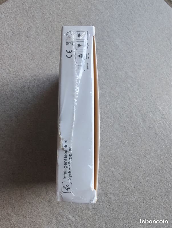 FDP réduits : NEUF, filmé : Disjoncteur 32A intelligent et connecté Tuya
SmartLife (image 9)