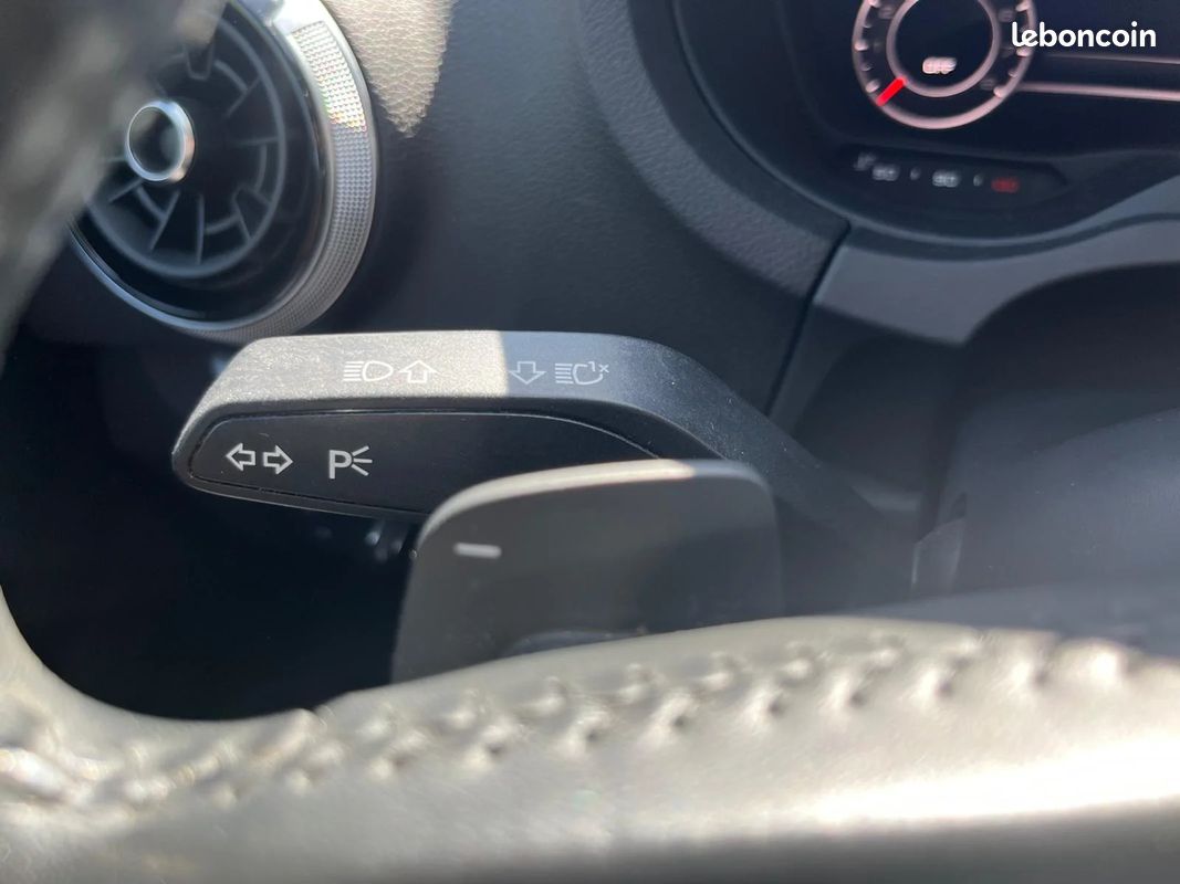 Audi A3 1.4 TFSI 150ch Design Luxe (image 21)
