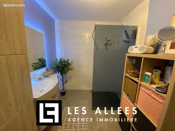 https://img.leboncoin.fr/api/v1/lbcpb1/images/51/e7/68/51e768fbed0e34c56012c176ecb5f74b72d3b689.jpg?rule=ad-image