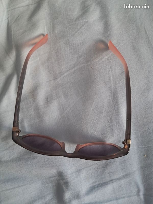 Lunette de soleil (image 2)